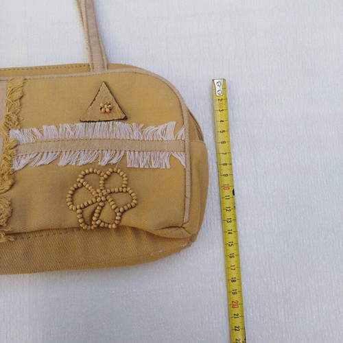 Boho shoulder bag beige like new with fringes