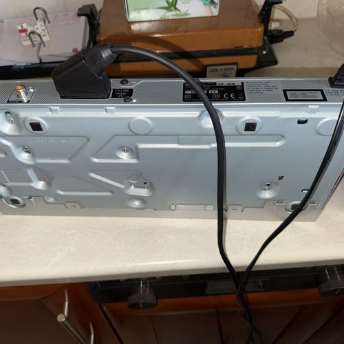 Sony DVD/CD Player DVP-NS38 like new with remote control