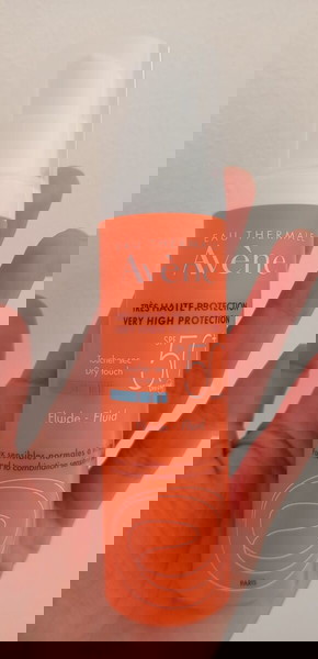 Avene Fluid αντηλιακή κρέμα προσώπου