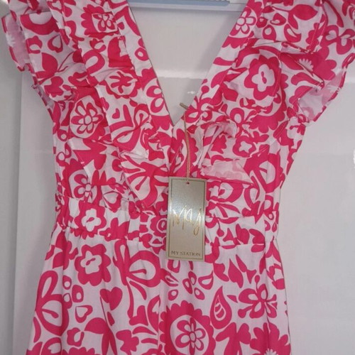 Dress new with tag size M, white and pink