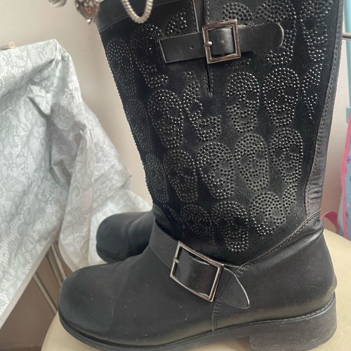 Ioannis leather boots used, size 39, black with rhinestones