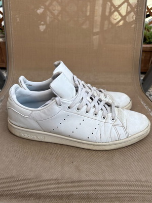 Adidas Stansmith athletic shoes used, size 45, white