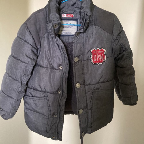 DP…am boy's jacket 3 years 94cm used, gray with fur lining