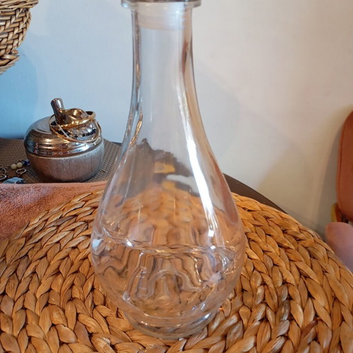 Vintage glass decanter like new, thick glass