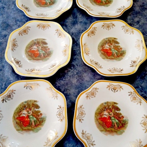 Vintage set of 6 Titov Veles plates