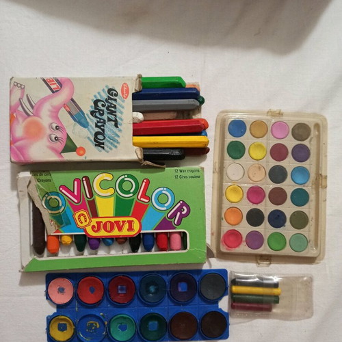 Painting colors used, sets of watercolors and crayons