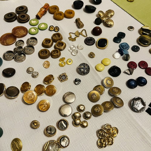Vintage and antique buttons collection like new with designer pieces