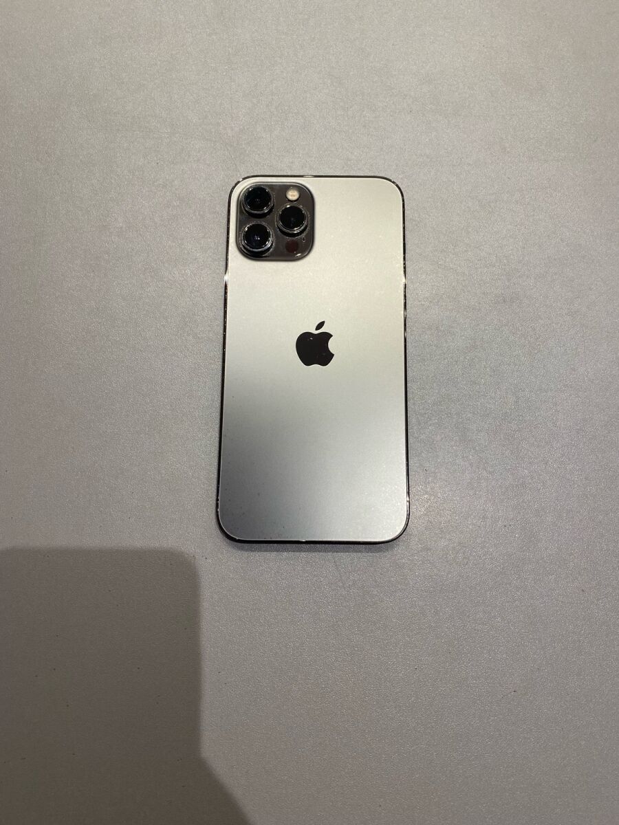 iPhone 12 Pro Max 128GB like new,… - € 390,00 - Vendora.cy