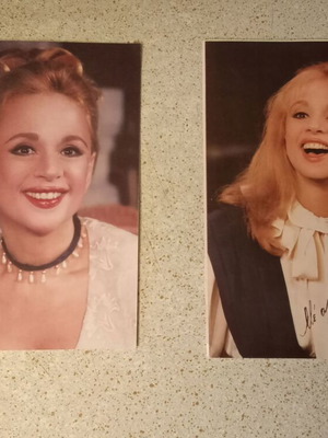 Aliki Vougiouklaki autograph set