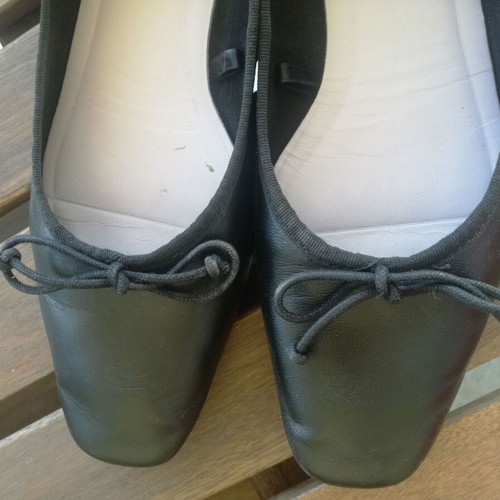 Zara ballerinas size 39 leather like new, black