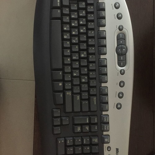 Sony TFT 17-inch computer monitor used without scratches