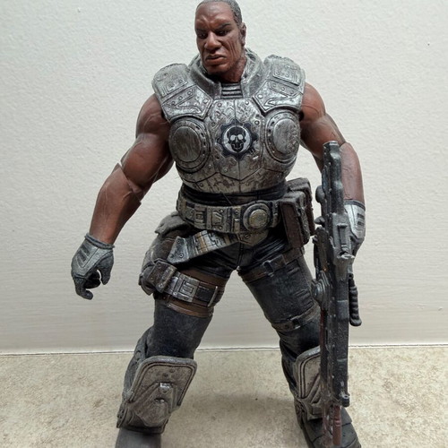 Neca Gears of War figures set of 4 like new