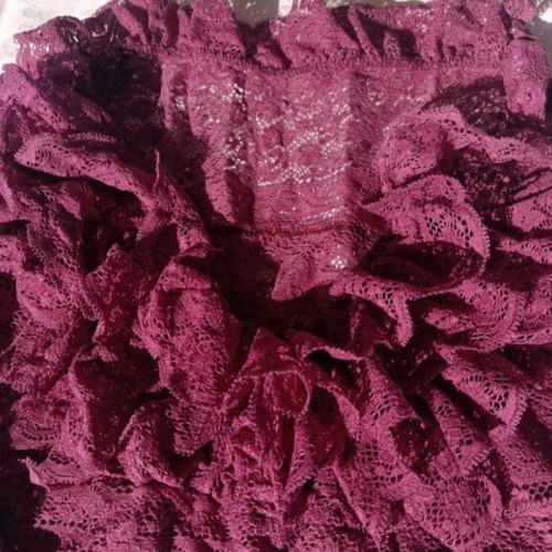 Vintage crop top lace with bell sleeve like new, one size