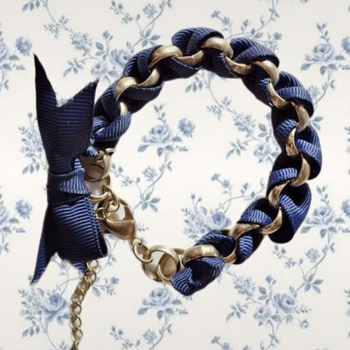 Coquette bracelet like new, blue and gold