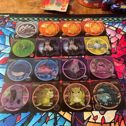Pokemon Flix-pix 3d square cards 2005 like new