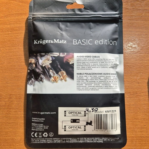 Audio video cables new, in original packaging