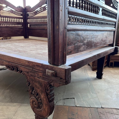 Balinese traditional king size canopy bed used, solid teak