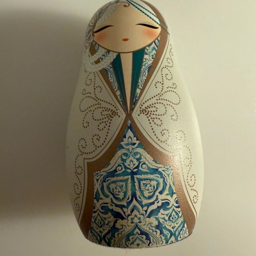 Kimmidoll Babushka doll like new, authentic