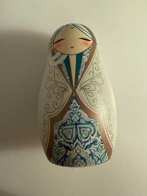 Kimmidoll Babushka doll like new, authentic