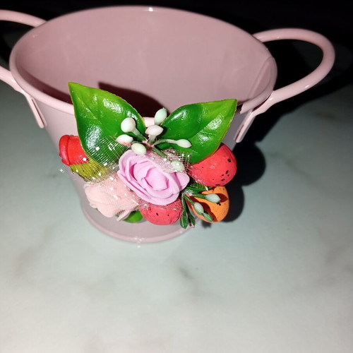 Metal pink flowered cachepot with handmade flowers like new