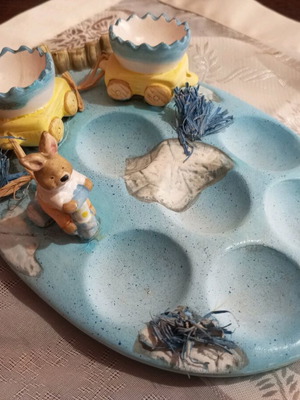 Пасхална керамична чиния за яйца 23см нова