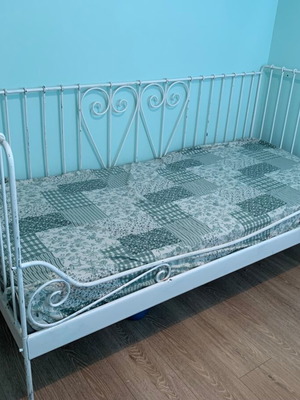 IKEA iron bed used, white with aged effect 90x200 cm