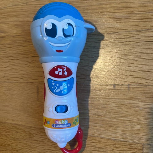 Baby Clementoni microphone used with music for babies