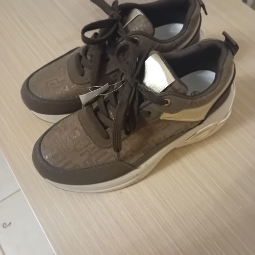 Women's athletic shoes, beige and brown, size 39