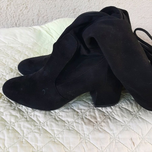 Corina suede boots like new, black, size 39