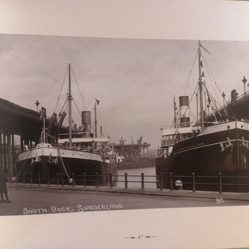 Album Ports and Ships in the Early 20th Century used
