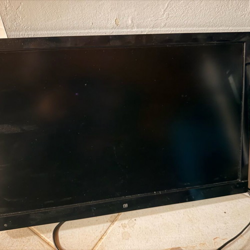 TV 22 inches FU lightly used