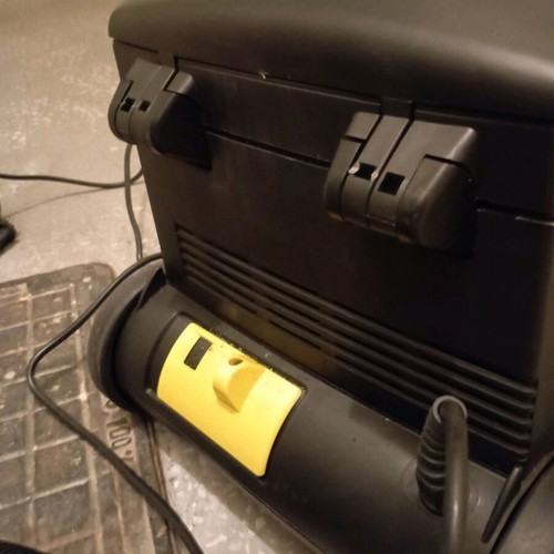 KARCHER T 201 professional vacuum cleaner new with 14-liter tank