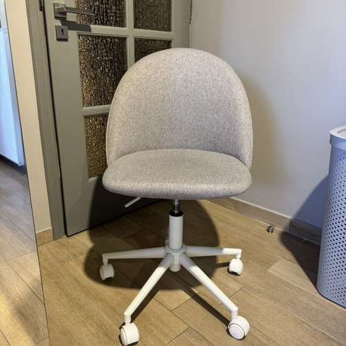 JYSK office chair like new