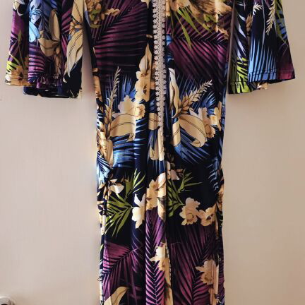 Printed long dress with slits like new, multicolor