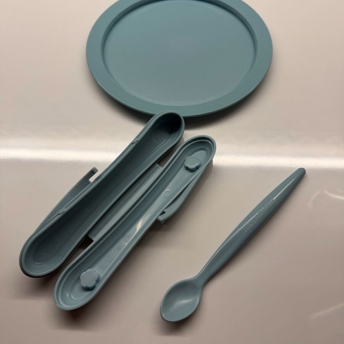 Tupperware set with small plate and baby spoon new