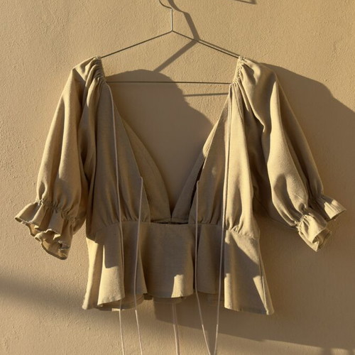 Linen top small used, earthy stone nude khaki color with side zipper
