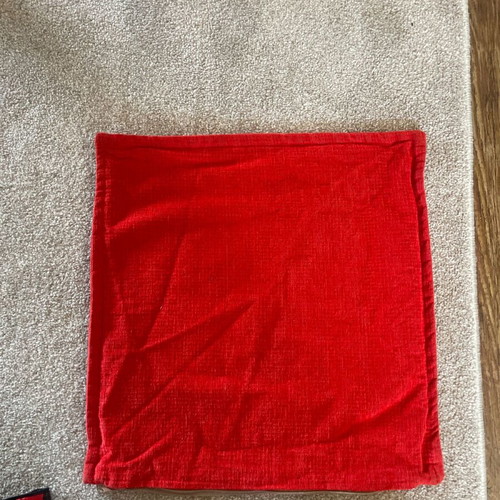 Decorative sofa pillow cover 40 x 40 used with zipper
