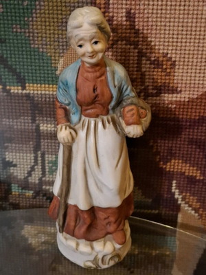 Vintage Grandma Figurine used