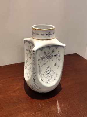 Limoges porcelain vase like new with blue decoration and gold details