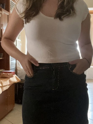 Jean mini skirt used, size small