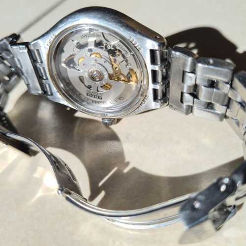 Swatch Irony Body & Soul YAS100G wristwatch used, silver color