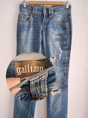 Vintage Y2K John Galliano Low Rise Newspaper Jeans like new, blue