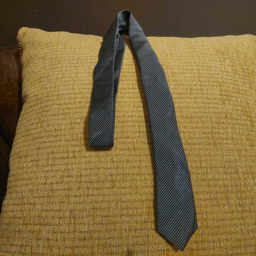 Women's striped tie gray black like new, shiny
