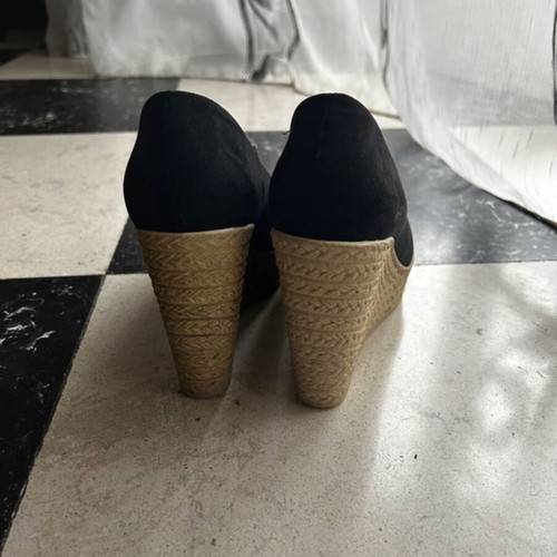 High platform shoes like new, black, size 38