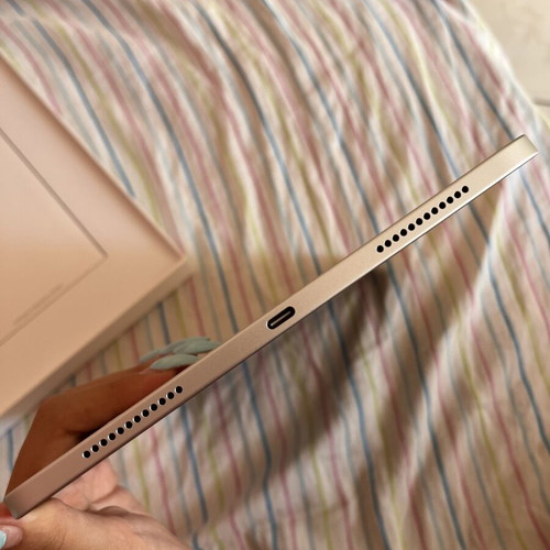 Apple iPad 11th generation 11” 128GB Wi-Fi, silver