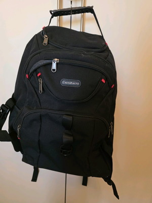 Σακίδιο πλάτης CsaxeKecna καινούργιο, μαύρο με κόκκινες λεπτομέρειες