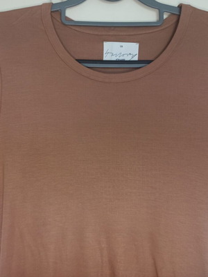 4tailors μπεζ σομόν κοντομάνικη μπλούζα Medium σαν καινούργιο με άνοιγμα στην πλάτη