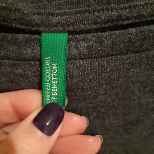 Benetton t shirt with sequin detail on sleeves like new, gray, size S