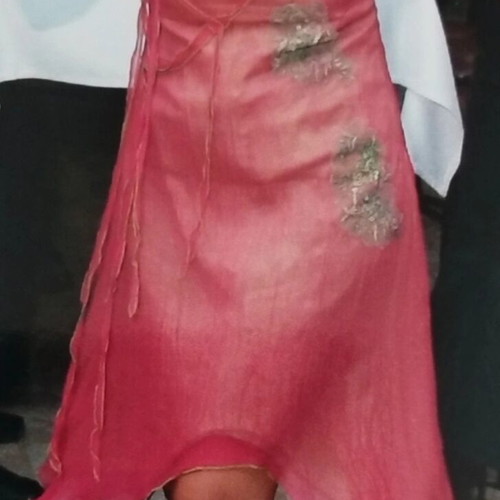 DAK cocktail dress like new, chiffon, fuchsia with light green lining