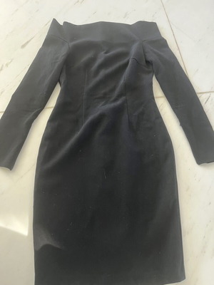 Zini φόρεμα μίντι στενό με έξω ώμους σαν καινούργιο, νούμερο 38